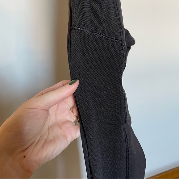 Lululemon Wonder Under Mesh Tight - Picture 3 of 5